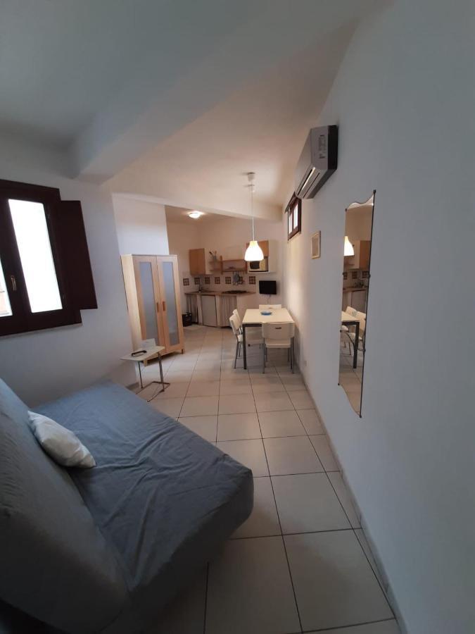Apartamento Il Cortile Di Eolo Marettimo Exterior foto