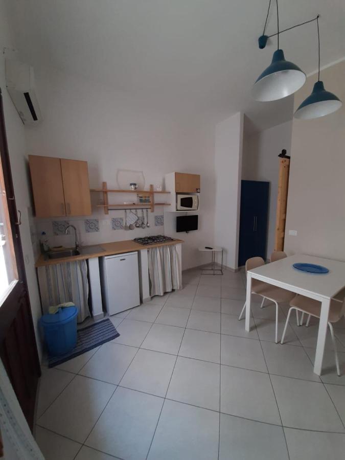 Apartamento Il Cortile Di Eolo Marettimo Exterior foto
